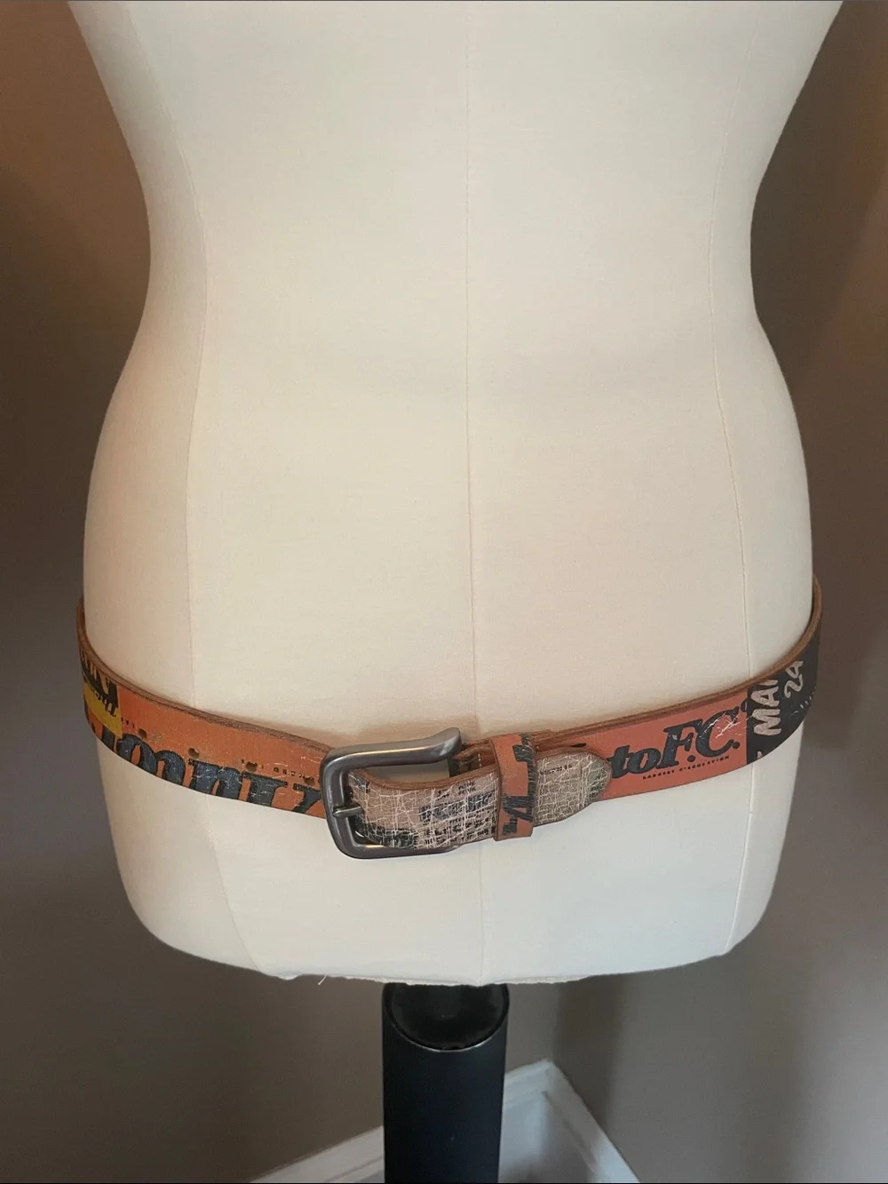 French connection Graphic Printed Leather Belt FCUK  100% leather Lenght 30